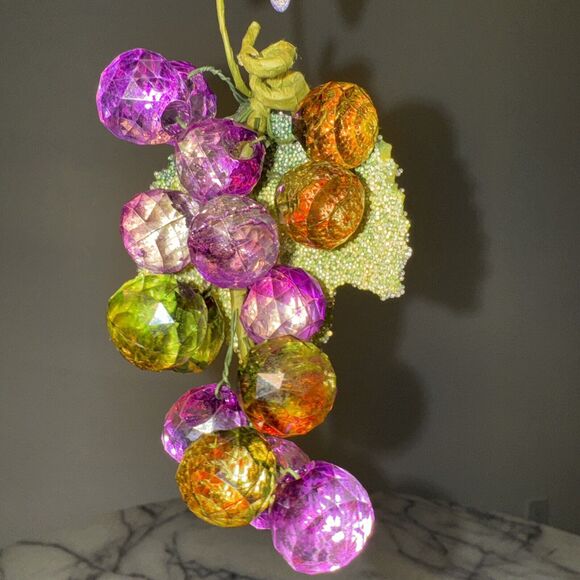 4 NEW Vintage Faceted Acrylic Grapes Cluster Red Purple Pink Ombré Sugared Leaf - Picture 8 of 11